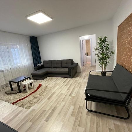 Grove Apartment Buzău Zewnętrze zdjęcie