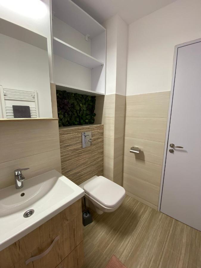 Grove Apartment Buzău Zewnętrze zdjęcie